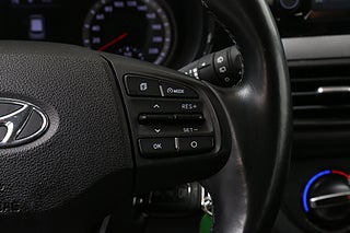 Halvkombi Hyundai i10 16 av 23