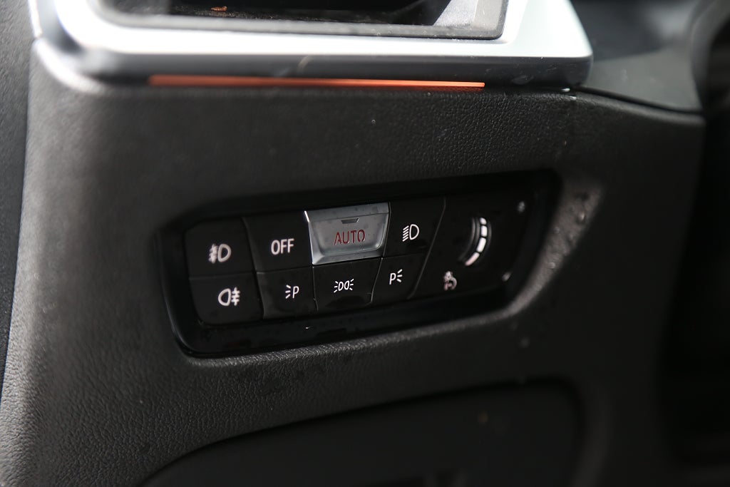 BMW 320d xDrive 190hk M Sport Sedan MHEV Cockpit P-Värmare Drag 2021