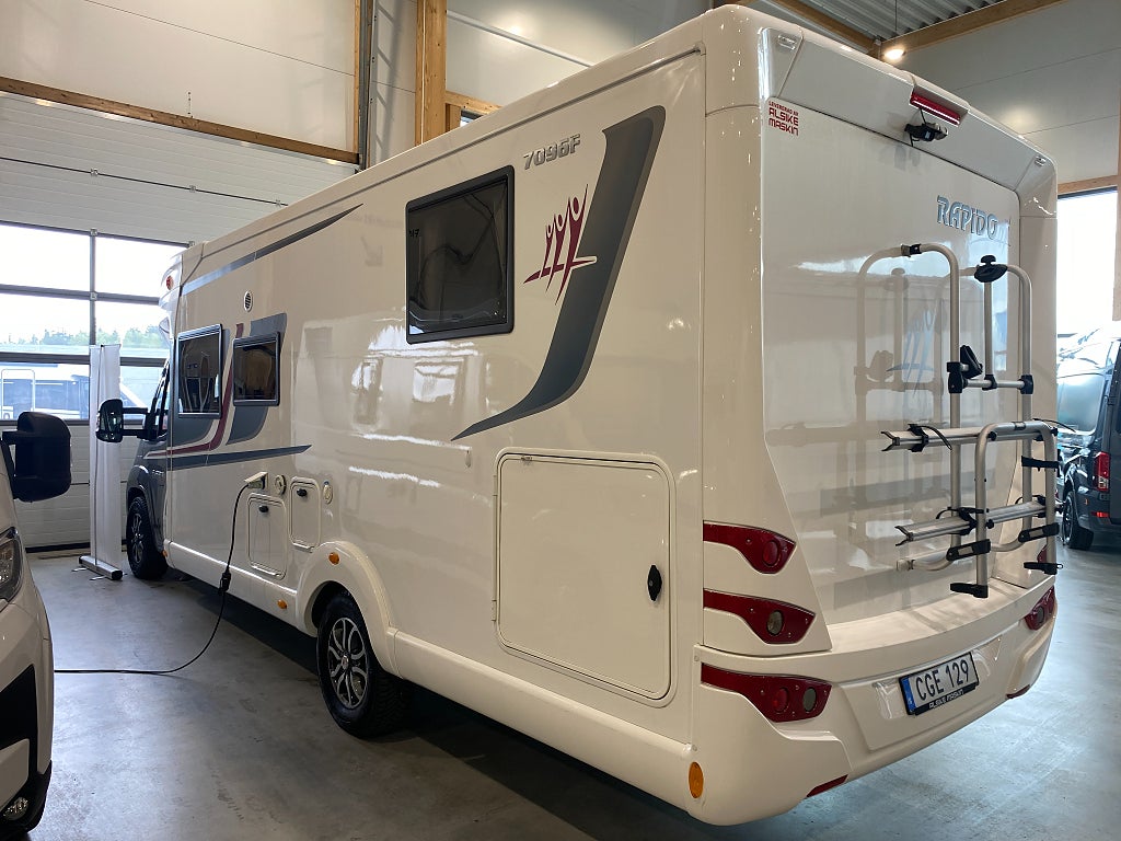 Rapido 7096 F /ALDE/AC bodel/Solcell/Automat 150hk/F2F - Rapido