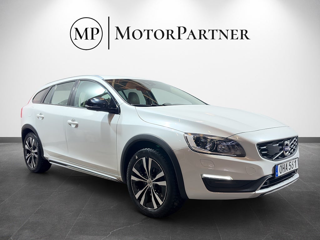 Volvo V60 Cross Country T5 Aut Summum Skinn Euro 6 245hk 