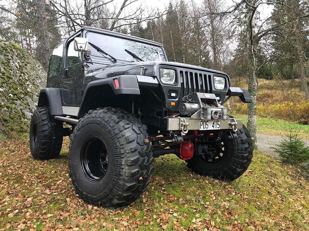 Jeep Wrangler 4.2 4WD / Supersvamper / Höjd
