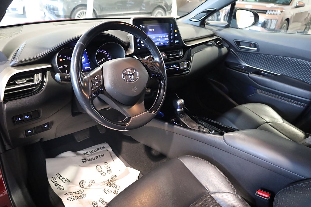 Toyota C-HR Hybrid CVT X-Edition Kamera M-Värme JBL Läder Rattvärme 2018