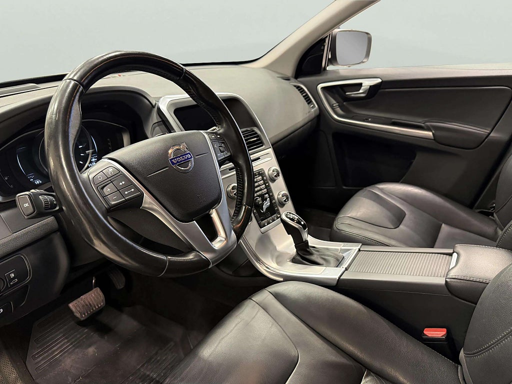Volvo XC60 D4 Geartronic Classic Summum Drag Värmare Navi V-hjul - miniatyr 12