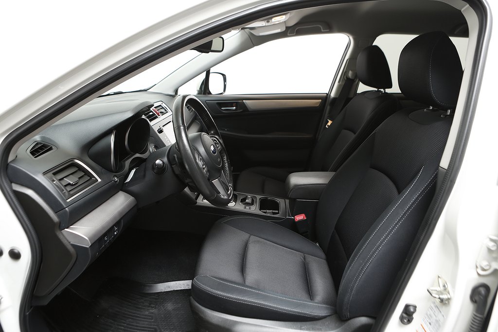 Subaru Outback 2,0D 150hk Base AWD Motorv Drag Extraljus 2017