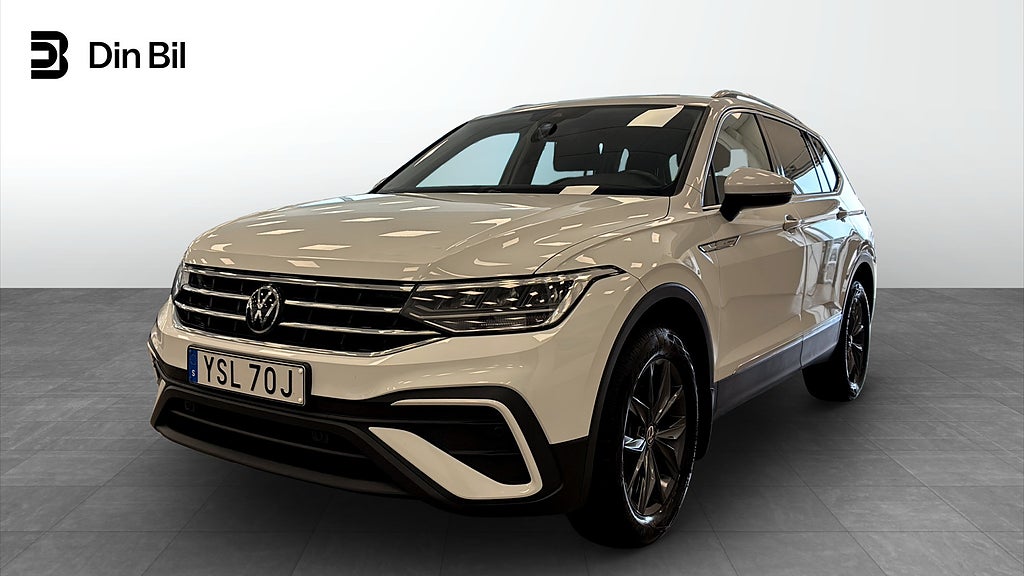 Volkswagen Tiguan Allspace 2.0 TSI | 7-sits | P-värmare | Dragkrok | Kamera |
