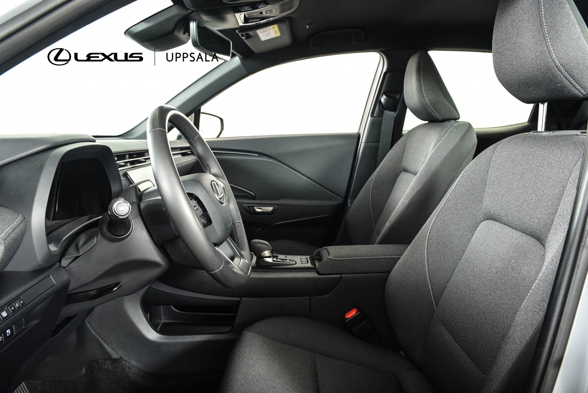 Lexus LBX 1.5 Backkamera 2025, bild 6/49