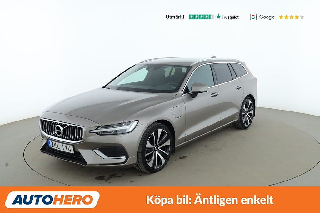 Volvo V60 T6 Recharge Core AWD / VOC, Dragkrok, Backkamer...