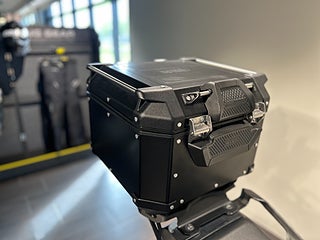 Yamaha Tracer 900 / Toppbox / Tail-tidy / Kraschpuckar
