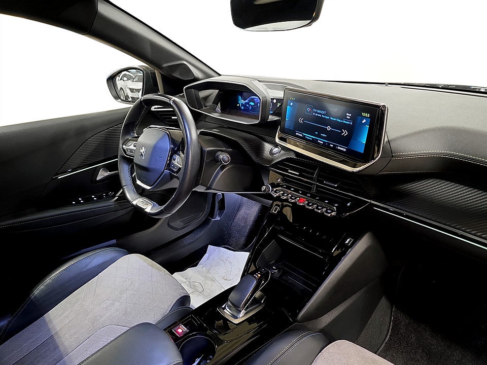 Bild på Peugeot E-208 GT 50kWh 136hk Aut - NAV,B-KAMERA,CARPLAY