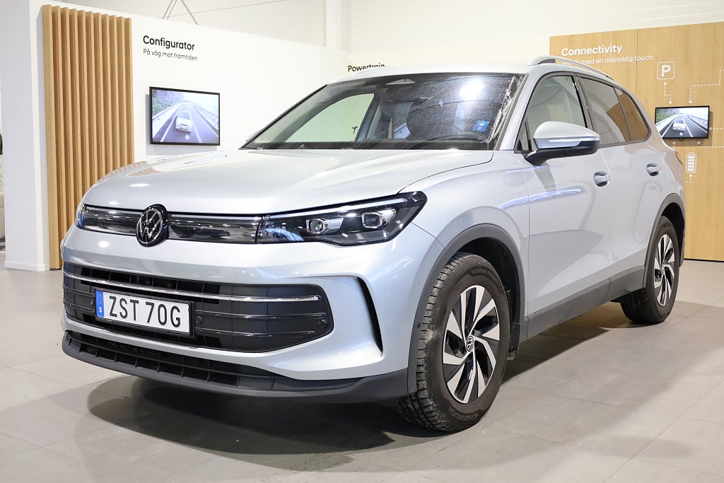 Volkswagen Tiguan 1,5 eTSI 150hk Life Edition Värmare Drag 