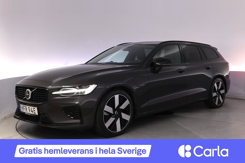 Volvo V60 Recharge T6 AWD Ultimate Dark Pano B&W 360 Drag