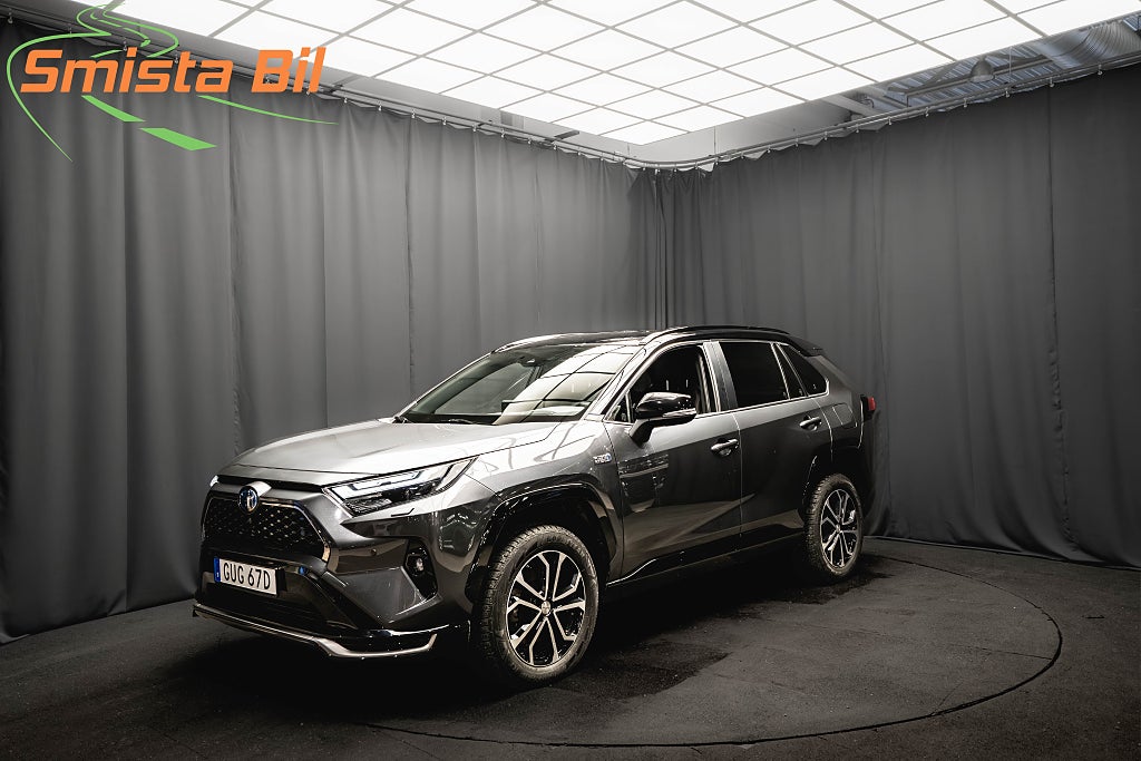 Toyota RAV4 Plug-in AWD Style Premium 360° LÄDER HUD MINNE MOMS 