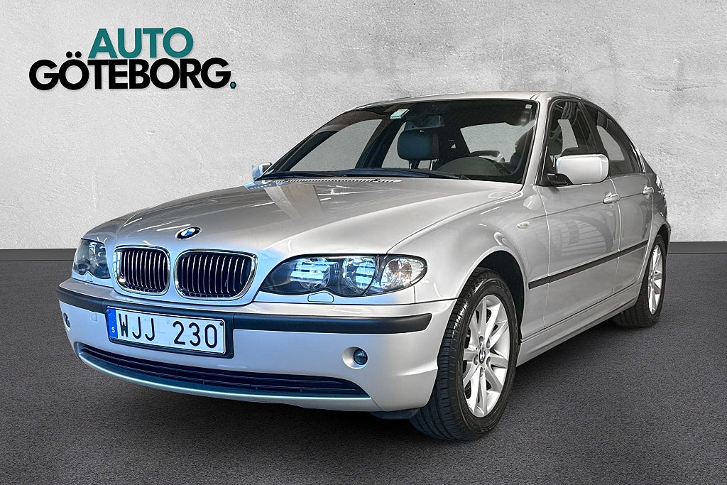 BMW 320 i Sedan Endast 5700Mil Välvårdad Besiktigad 