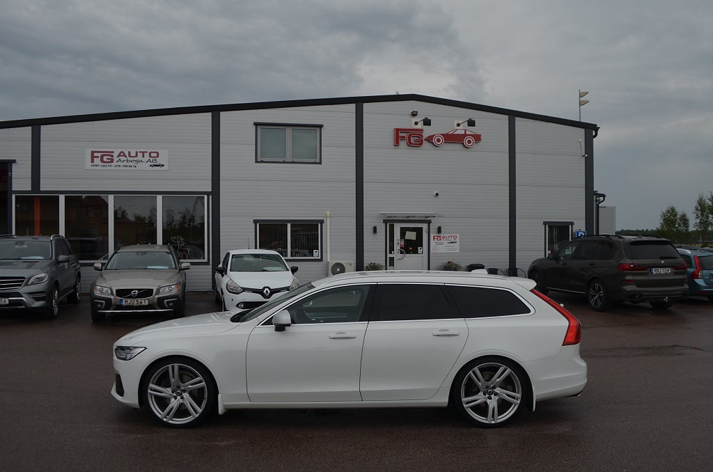 Volvo V90 D5 Polestar AWD R-Design 240 hk VOC Drag Navi Euro 6