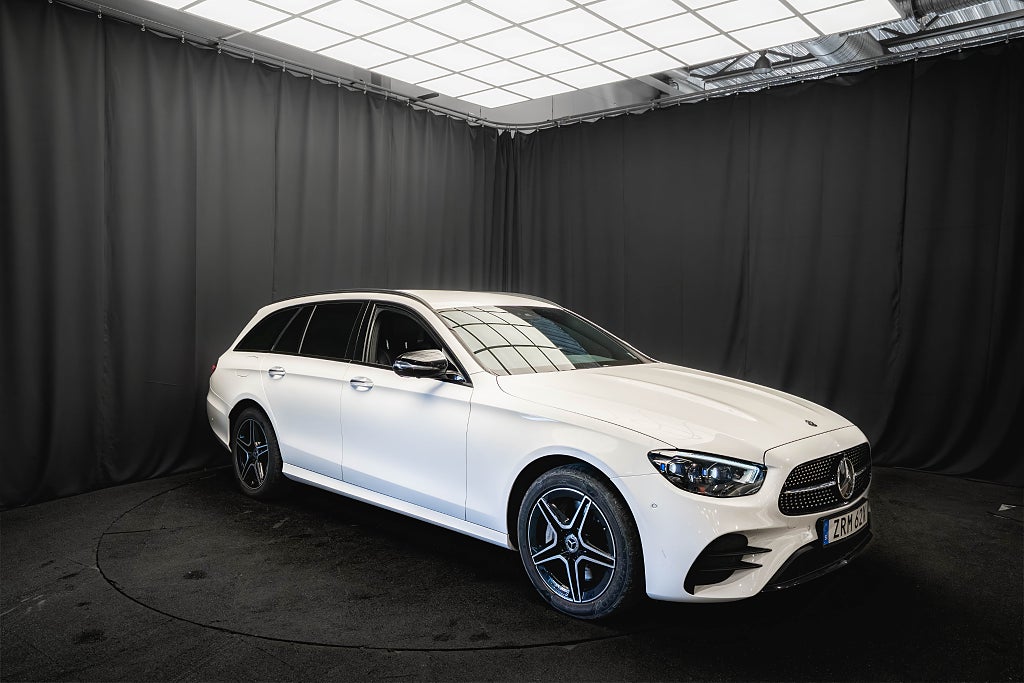 Mercedes-Benz E300 de T AMG NIGHT DRAG 360° WIDESCREEN IHC+ 306hk