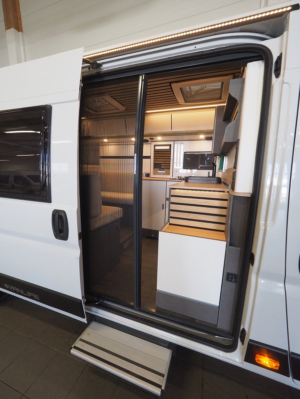 Weinsberg CaraLife 630 LQ # Van Life I Camper I Plåtis