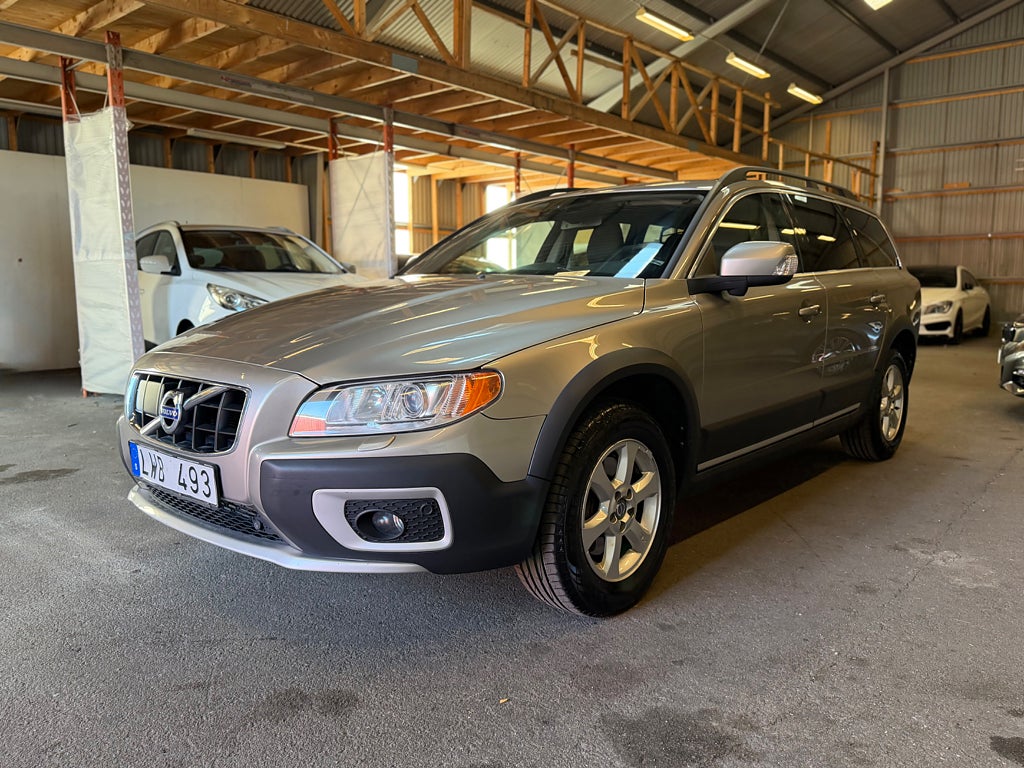 Volvo XC70 D5 AWD Geartronic Fullutrustad 1 ägare Taklucka Drag