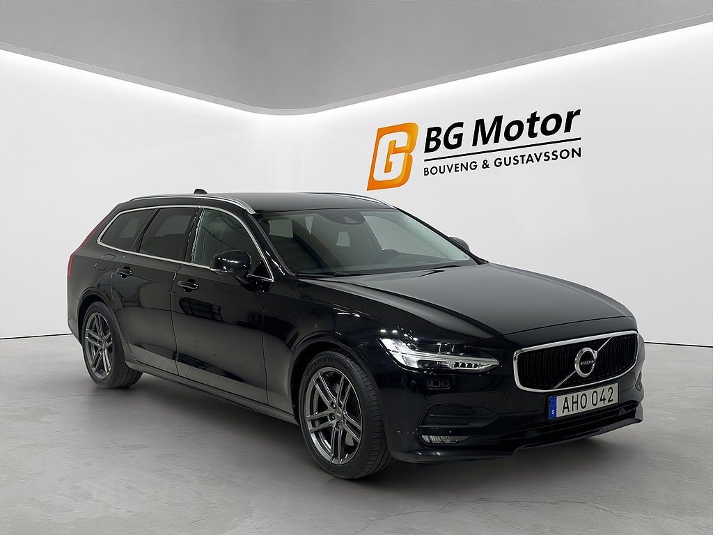 Volvo V90 T4 190hk Aut Momentum Drag/Backkamera/Värmare/HuD