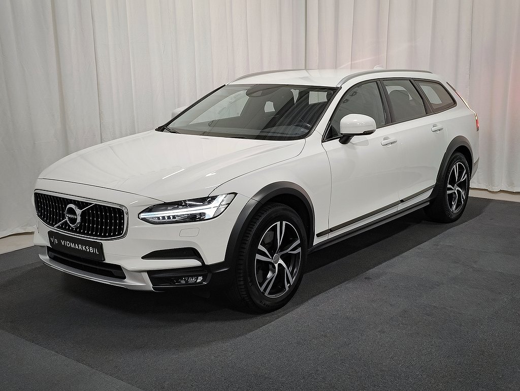 Volvo V90 Cross Country D4 AWD Geartronic Momentum Eu6|Drag|