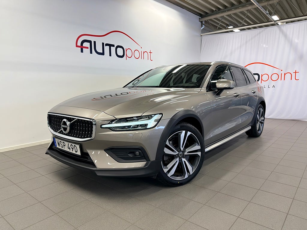 Volvo V60 Cross Country D4 AWD 190hk Advanced Edt|Polestar|Drag|Värmare