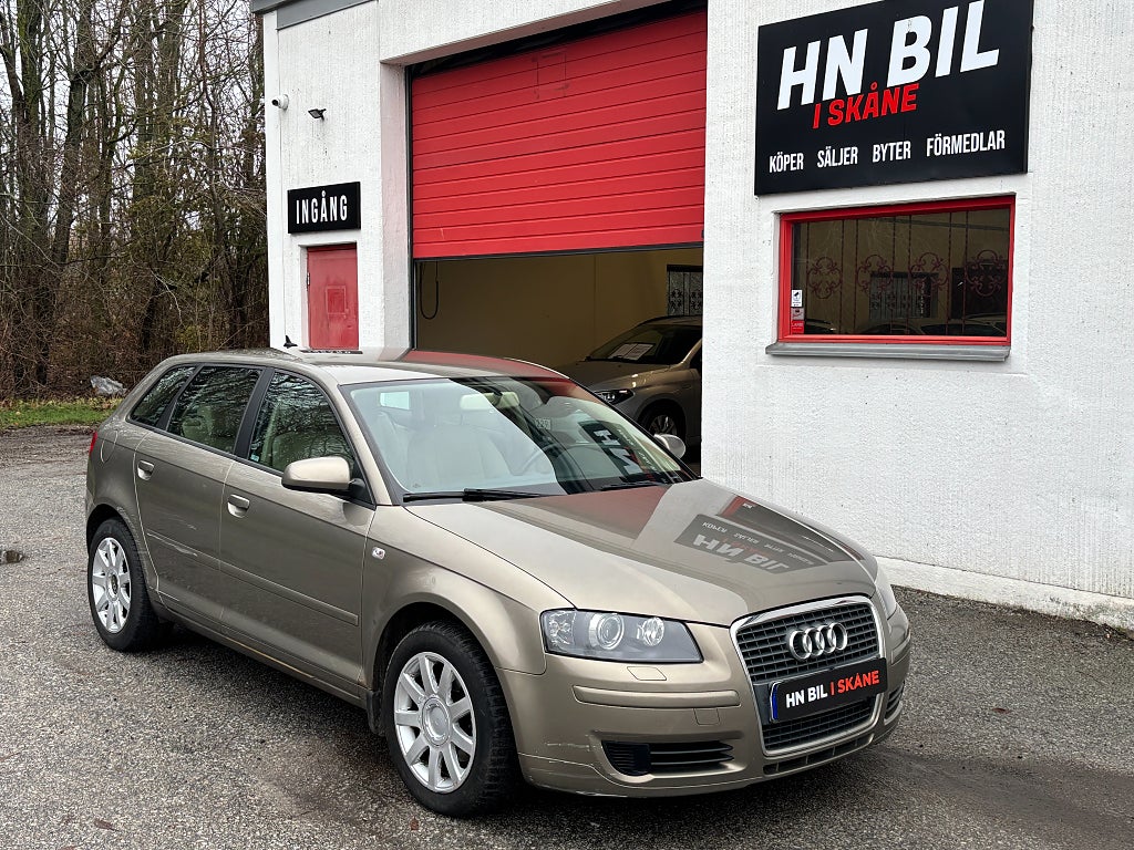 Audi A3 Sportback 2.0 TDI 8v DPF S Tronic Attraction, Comfort 