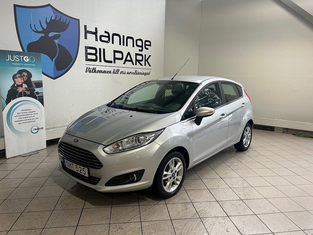 Ford Fiesta SUPERDEAL 3,95 %/ 5-dr 1.0 EcoBoost / BLUETOOTH 