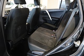 SUV Toyota RAV4 11 av 21