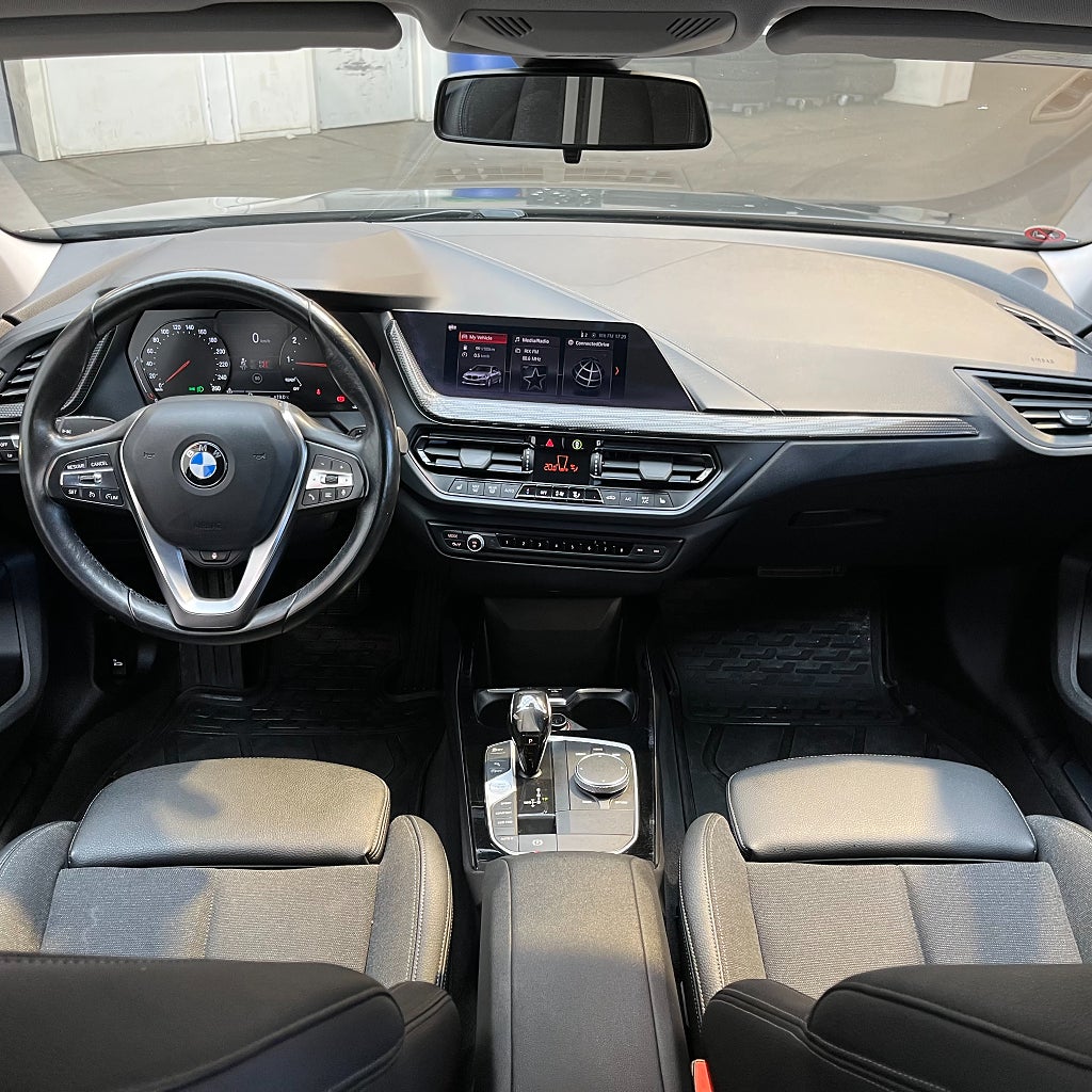 BMW 118I Steptronic Sport line Värmare Rattvärme 140hk