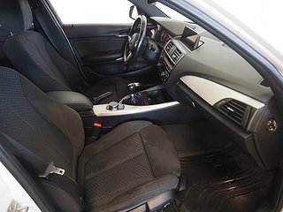 Halvkombi BMW M140i 10 av 22