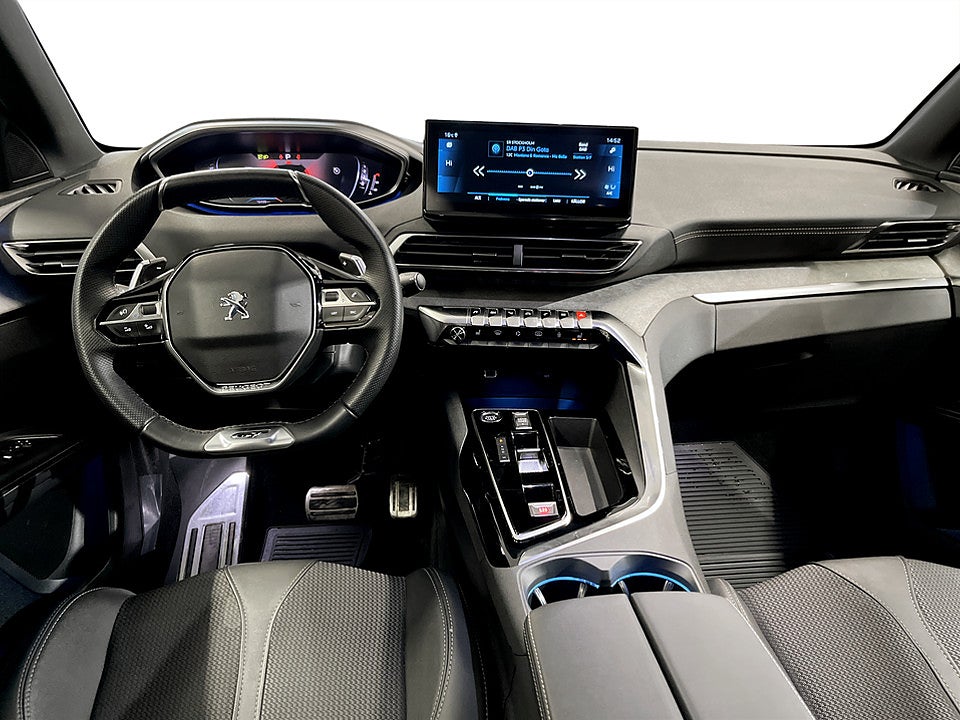 Bild på Peugeot 5008 GT 1.2 PT 130hk Aut 7-SITS B-KAMERA CARPLAY