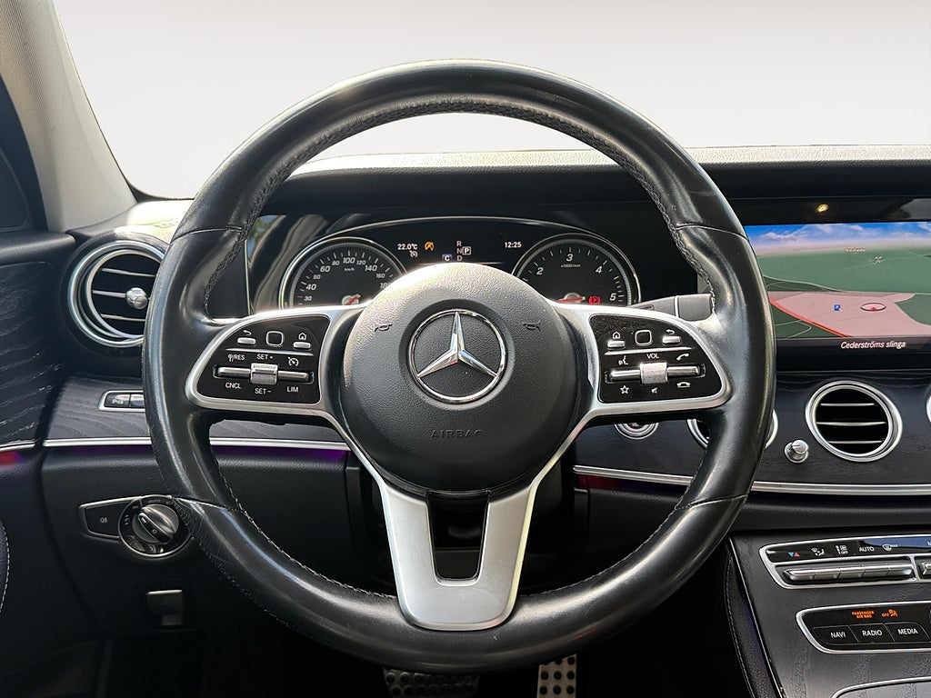 Mercedes-Benz E 2019 - miniatyr 15