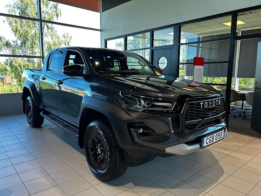 Toyota Hilux D-CAB 2,8 AUT6 4WD GR SPORT II