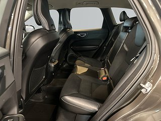Volvo XC60 B4 AWD Geartronic Advanced S&V-hjul/Pvärm/Keyless