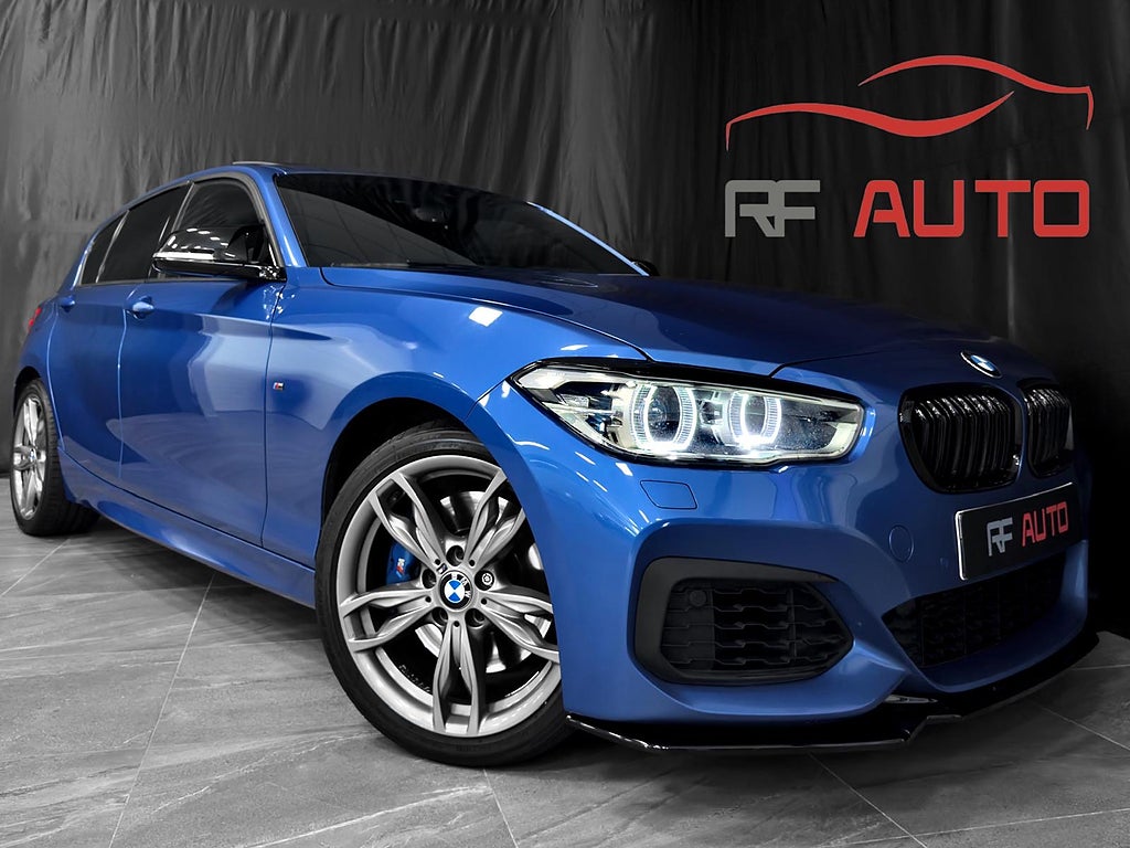 BMW M135i xDrive Taklucka Navi Sportavgas Maxton 380hk
