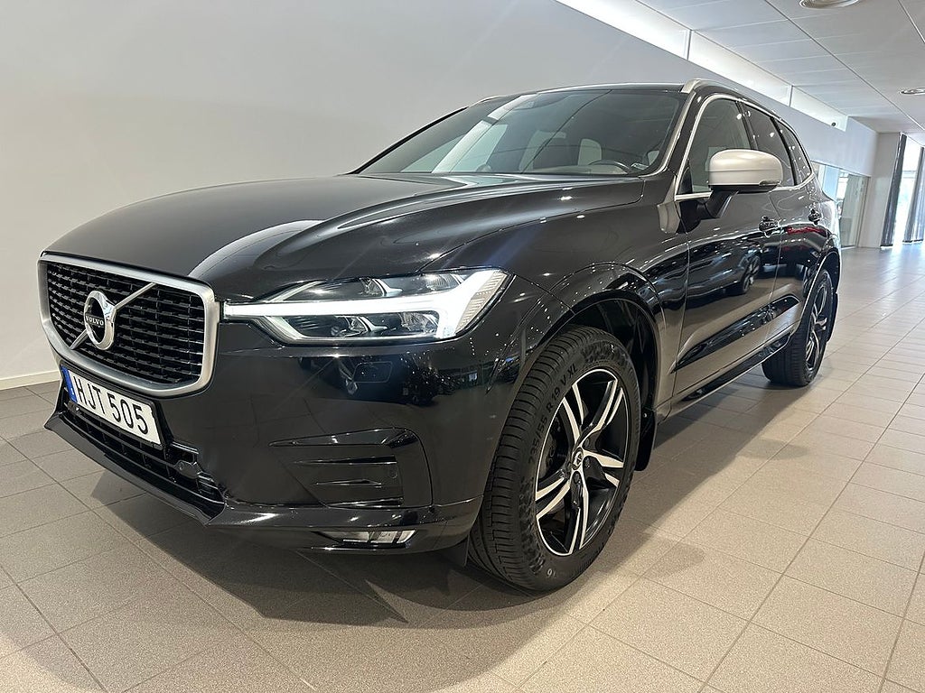 Volvo XC60 T5 II AWD R-Design / Navigation / Backkamera /...