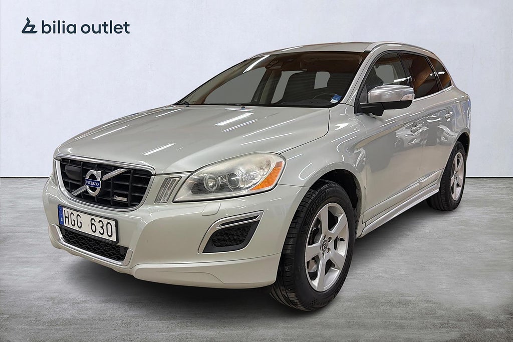 Volvo XC60 D5 2.4 AWD R-Design Drag / Värmare / Skinn
