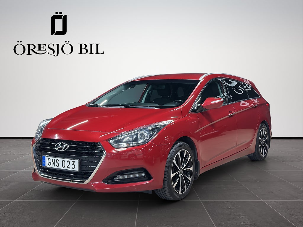 Hyundai i40 cw 1.7 CRDi Comfort Plus GPS Kamera Keyless 141hk