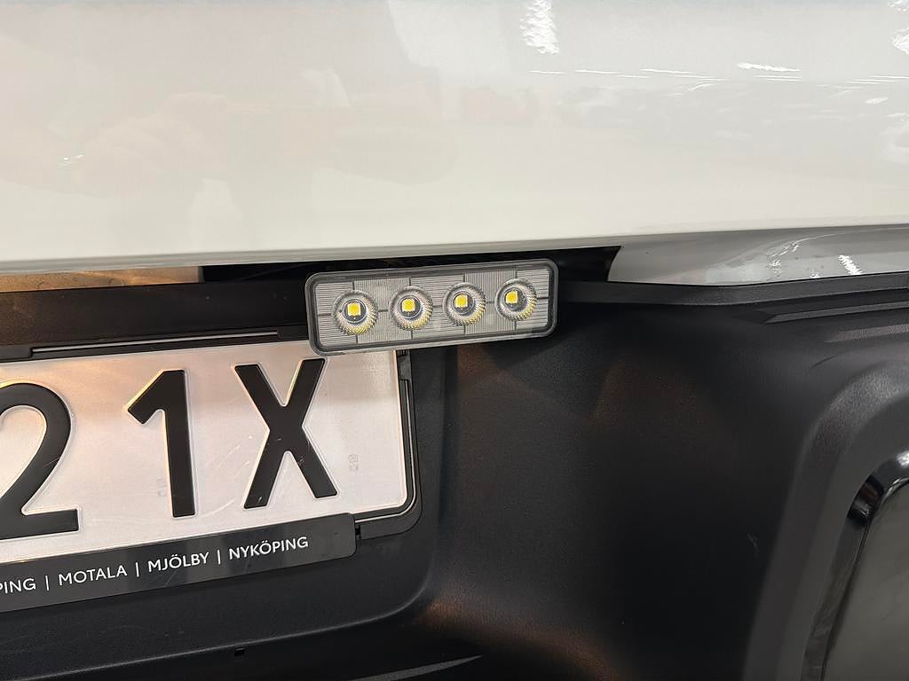 Toyota Hilux 2025 - miniatyr 11