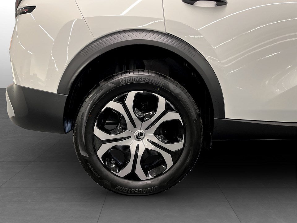 Bild på Citroën C3 AirCross Plus PureTech 100hk - KAMPANJ!