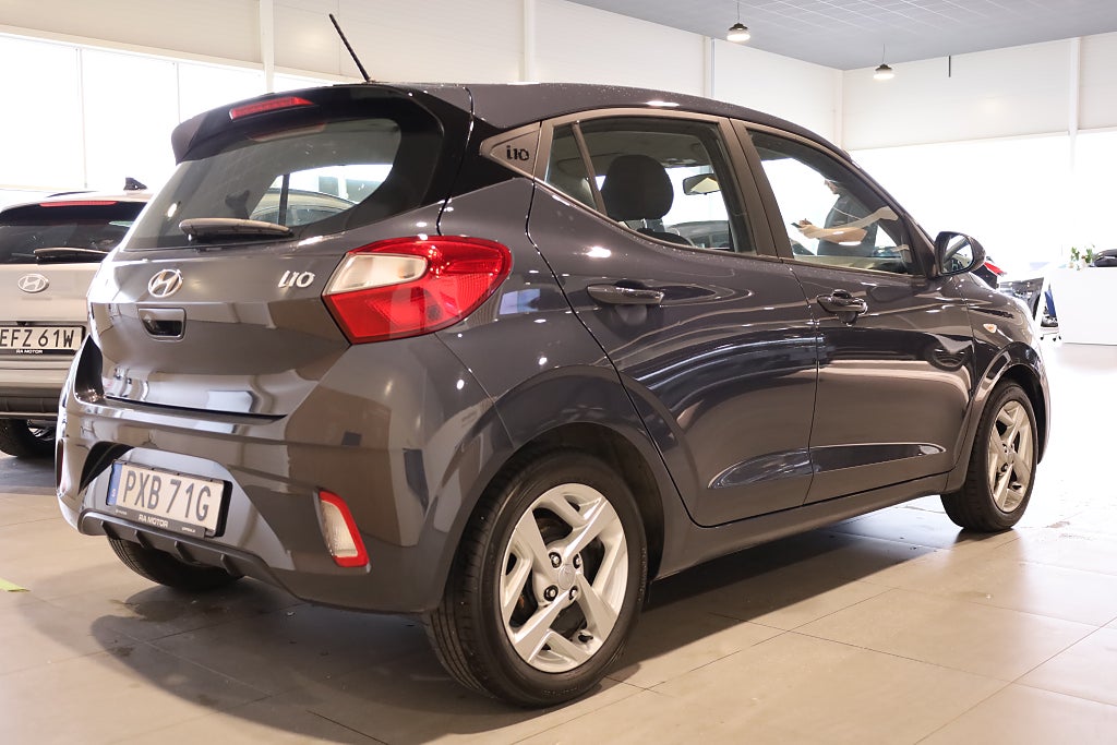 Hyundai i10 1,0 blue 67hk Advanced P-sensor Kamera CarPlay 2022