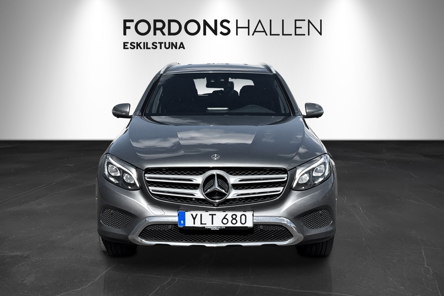 Mercedes-Benz GLC 220 d 4MATIC 9G-Tronic 2017, bild 2/35