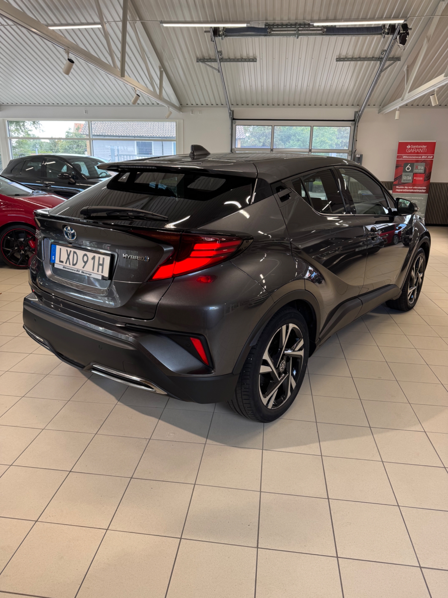 Toyota C-HR 2023, bild 4/10