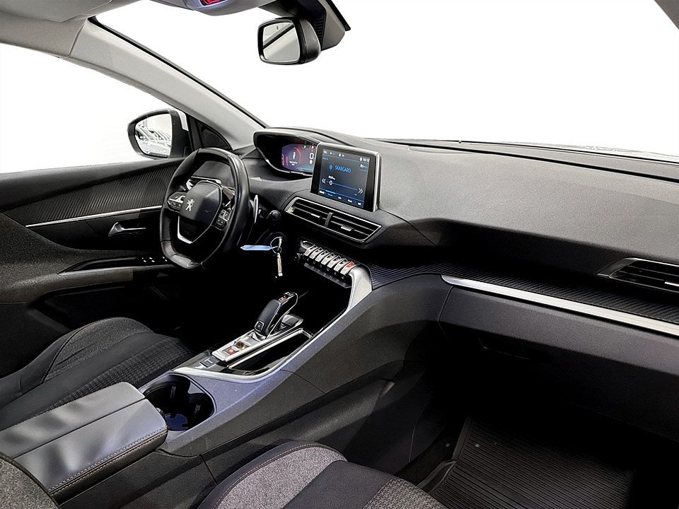 Bild på Peugeot 3008 Active 1.6 BHDi 120hk Aut - CARPLAY