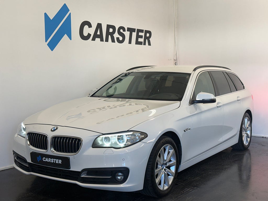BMW 520d xDrive / Touring / Sport / Skinn / Drag / Värmare 190hk