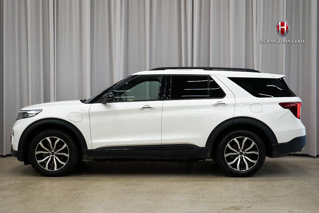 Ford Explorer Plug-In Hybrid ST 7-sits Pano B&O Massage 360