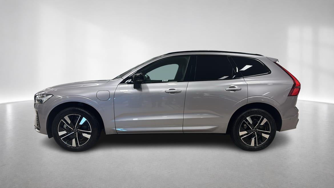 Volvo XC60 T6 Plus Dark Nordic Edition 2026, bild 3/10