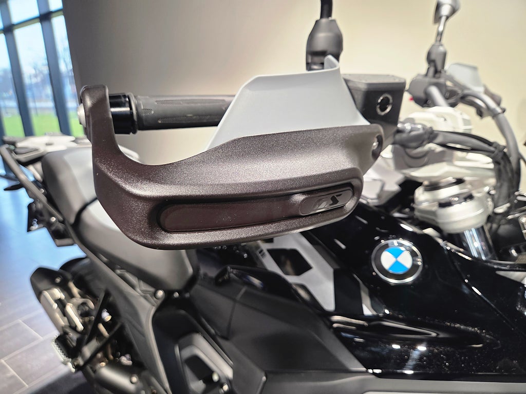 BMW R1300GS/2026/Maximised/Automat/Enduro-pack/