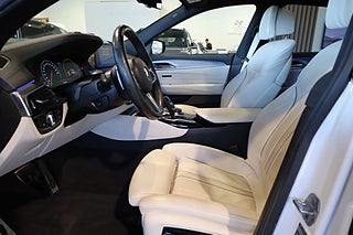 Halvkombi BMW 640 14 av 33