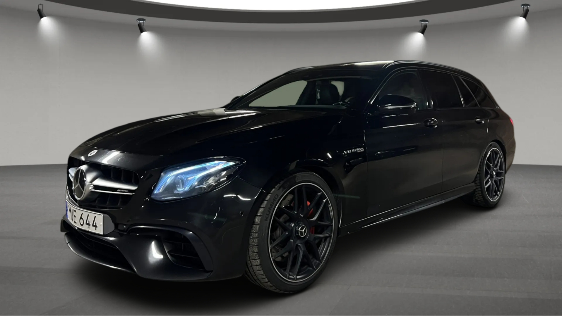 Mercedes-Benz E 2019, photo 2/27