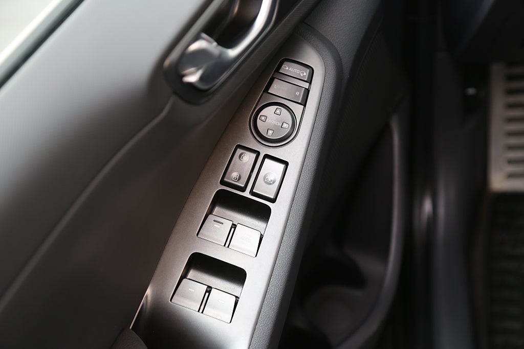 Hyundai IONIQ Electric 38.3 kWh Premium Plus Navi CarPlay Skinn 2020